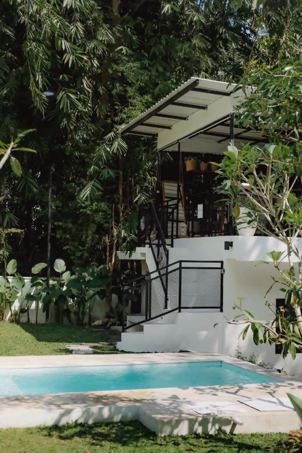 Вилла The Volter Yogyakarta Ngingas Экстерьер фото